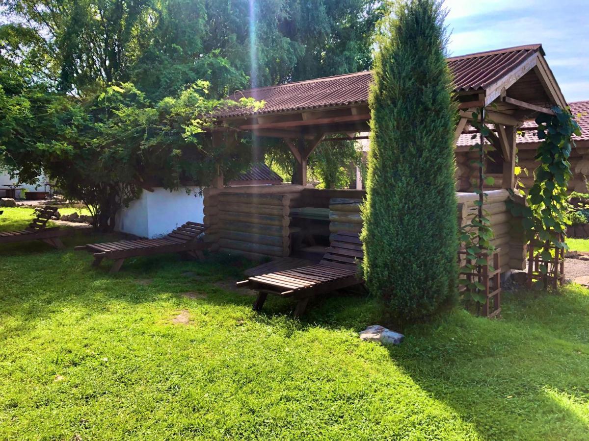 Picnic Park Apartment